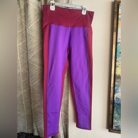 TEREZ Electric Purple And Black Raspberry TLC Colorblock Leggings Sz L NWT - Picture 5 of 16